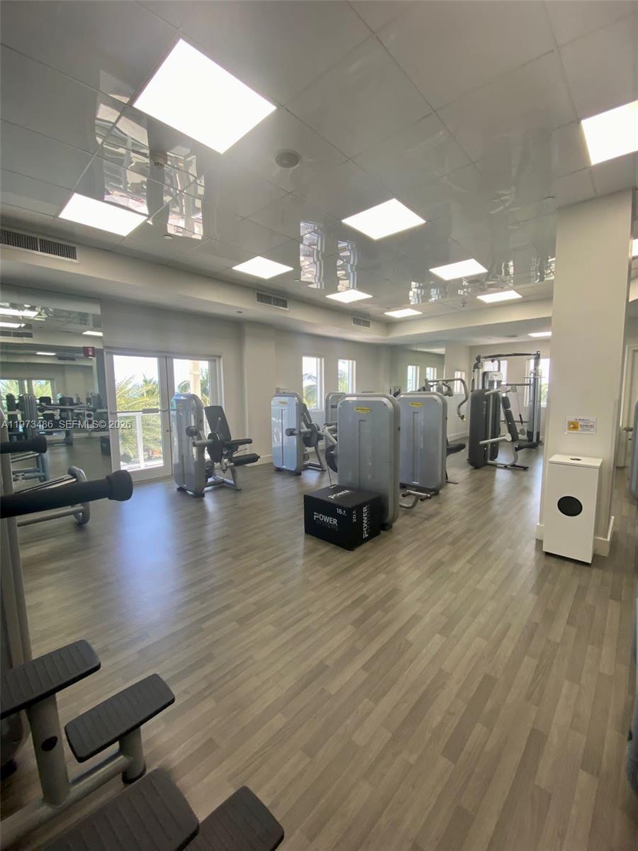 GREEN DIAMOND CONDO - Residential