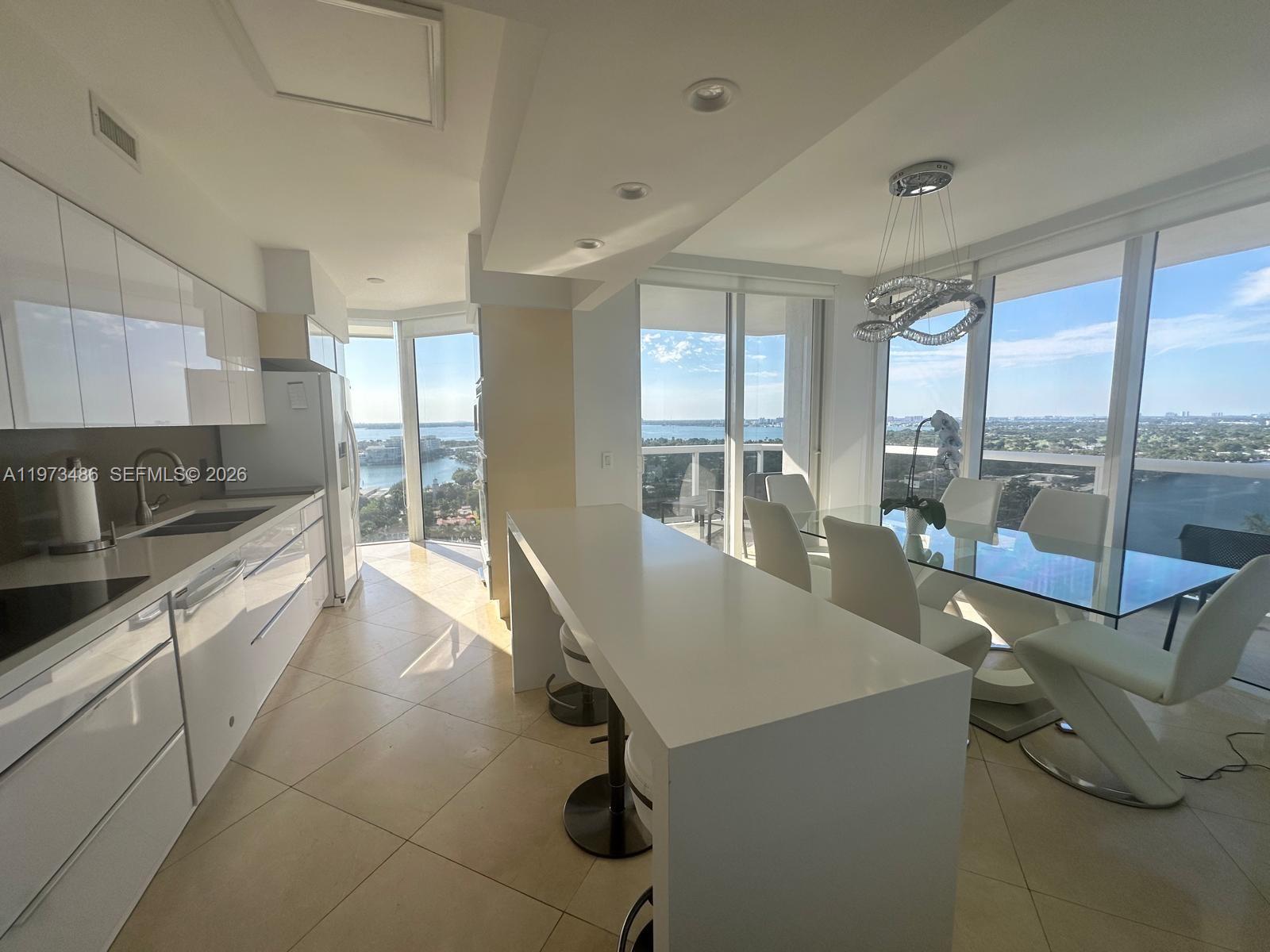 4775 Collins Ave 2407