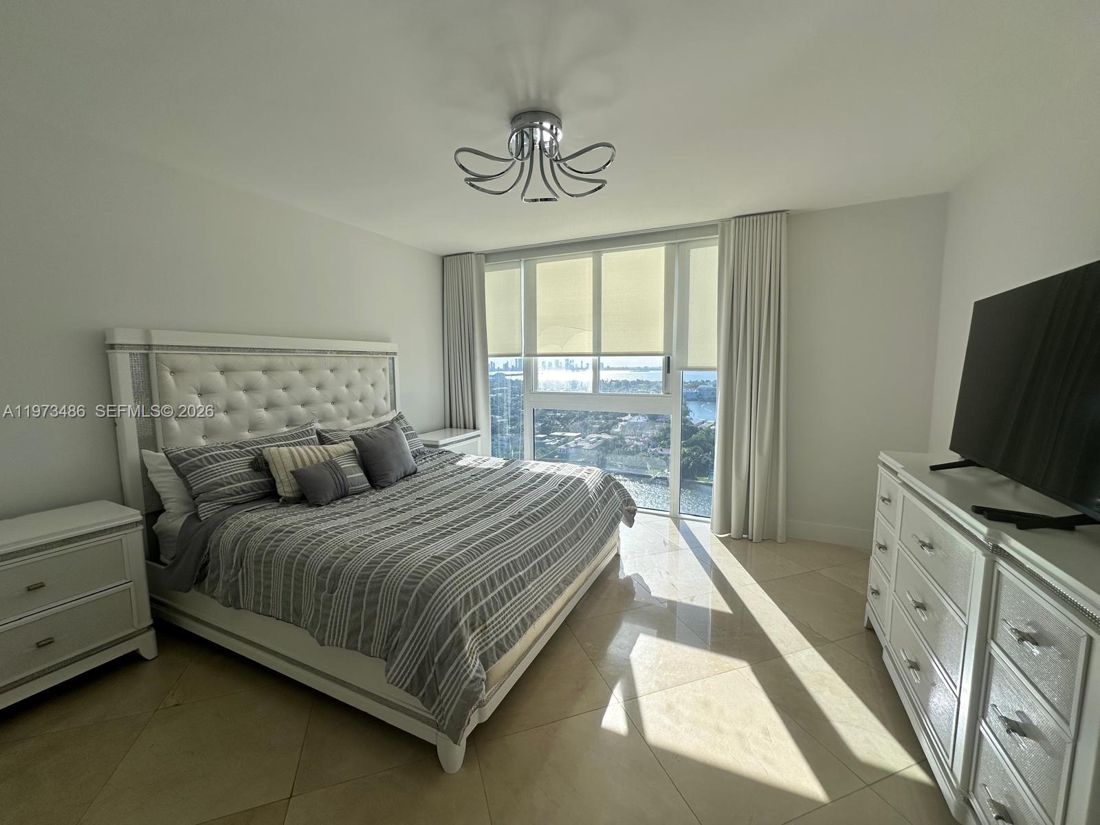 GREEN DIAMOND CONDO - Residential