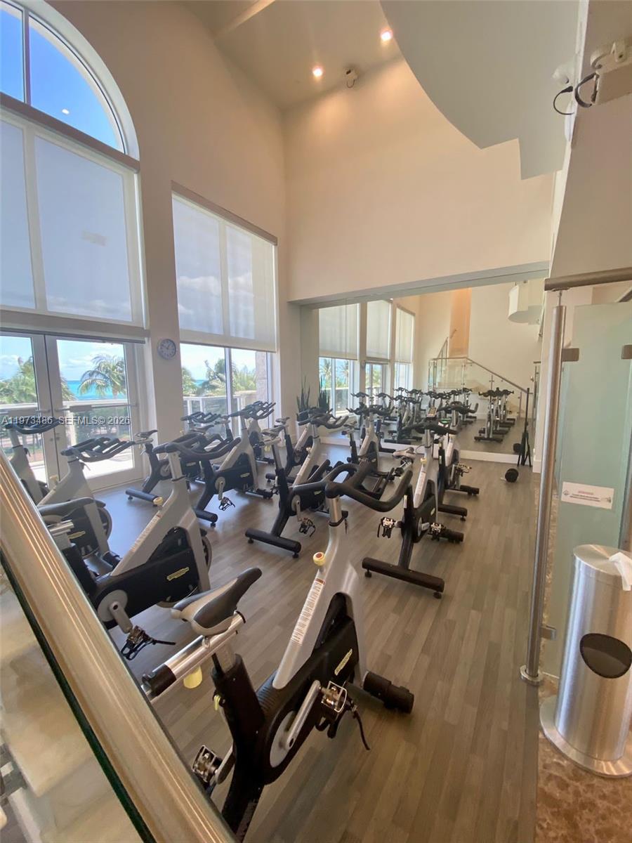 GREEN DIAMOND CONDO - Residential