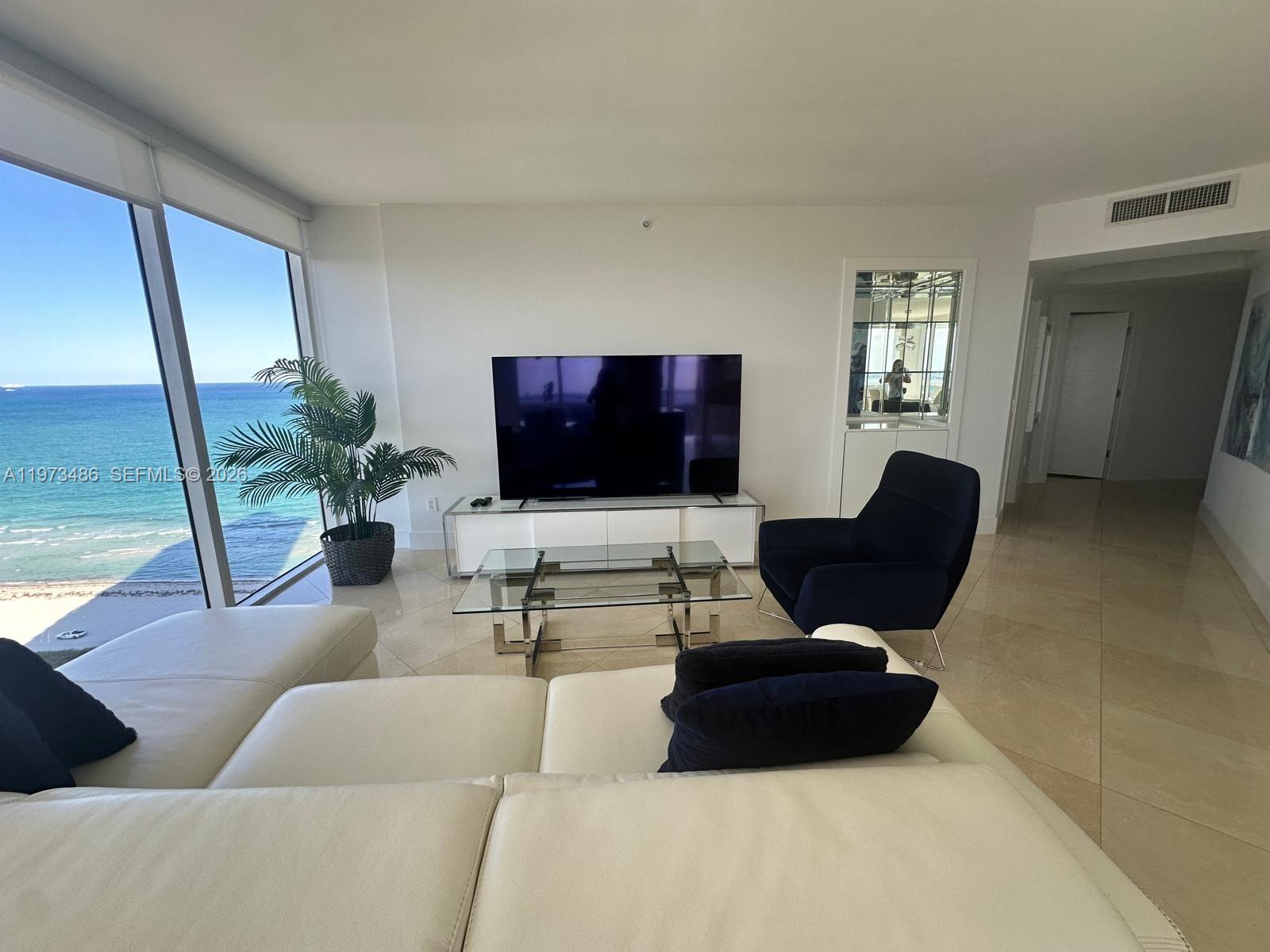 GREEN DIAMOND CONDO - Residential