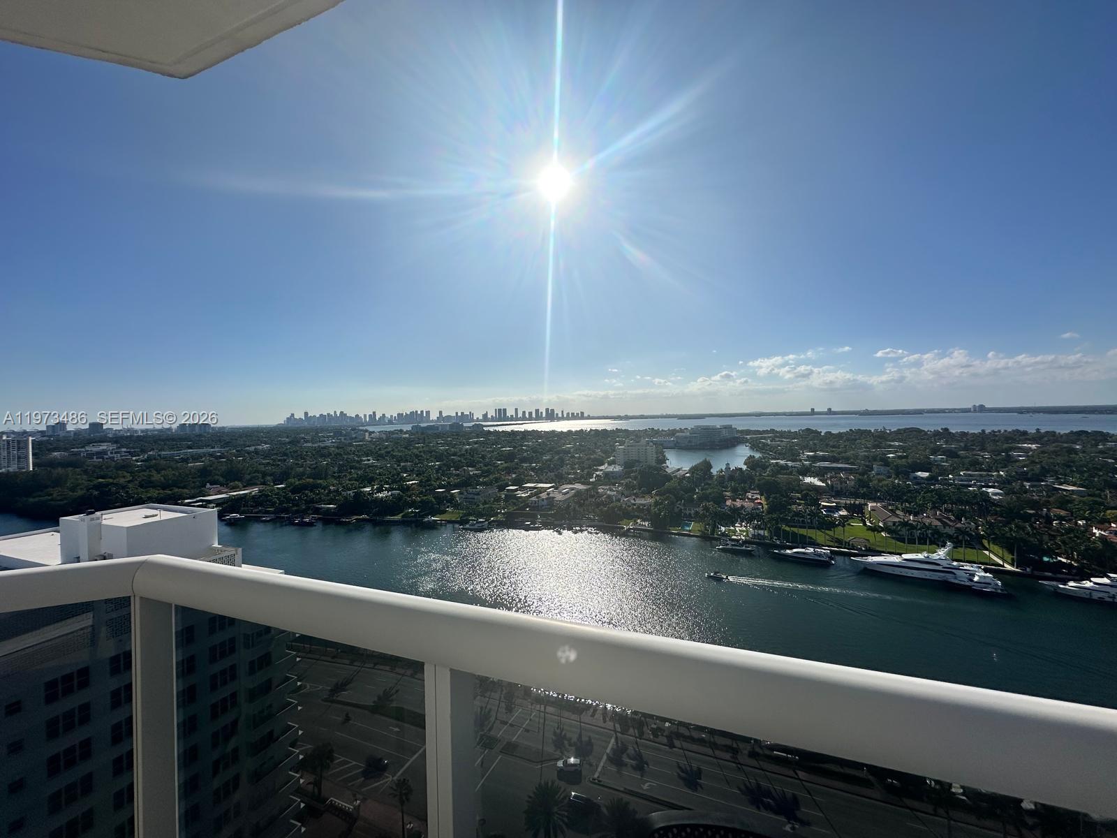 GREEN DIAMOND CONDO - Residential