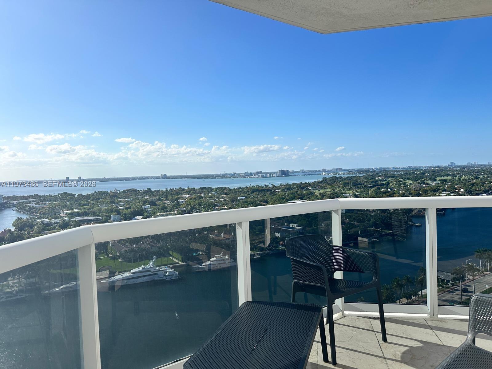 GREEN DIAMOND CONDO - Residential