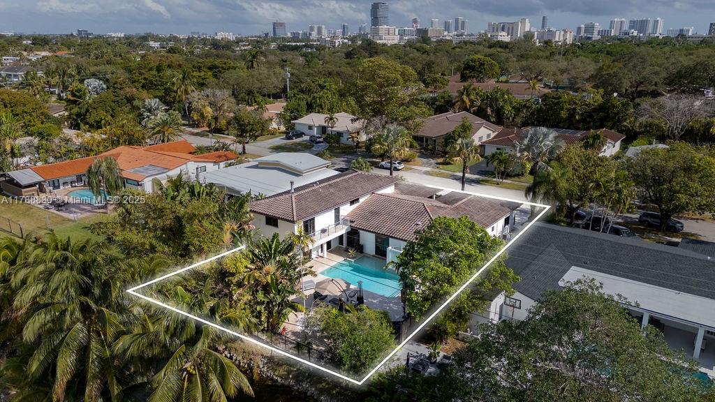 HIGHLAND OAK GARDENS SEC - Residential