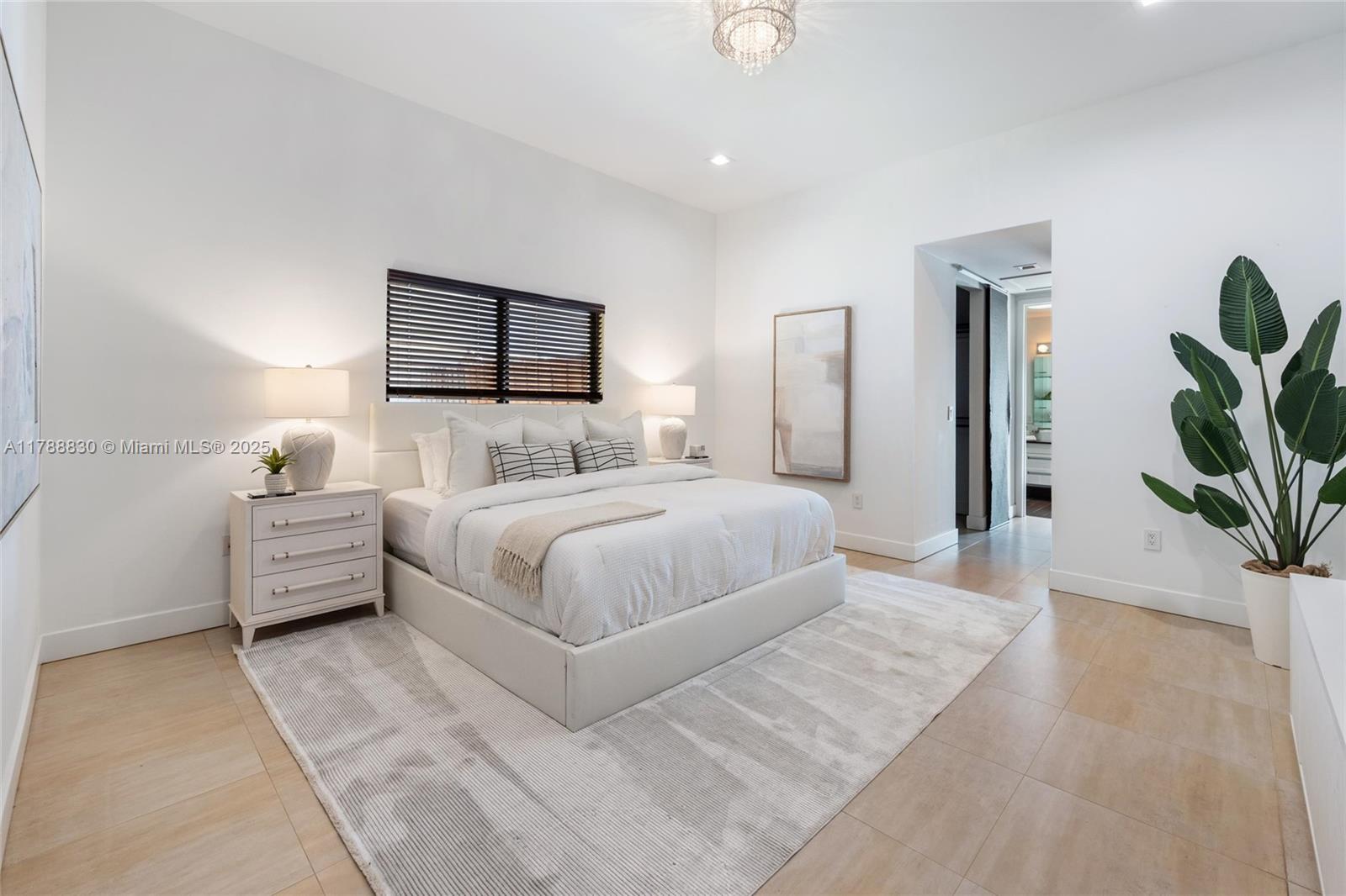 HIGHLAND OAK GARDENS SEC - Residential