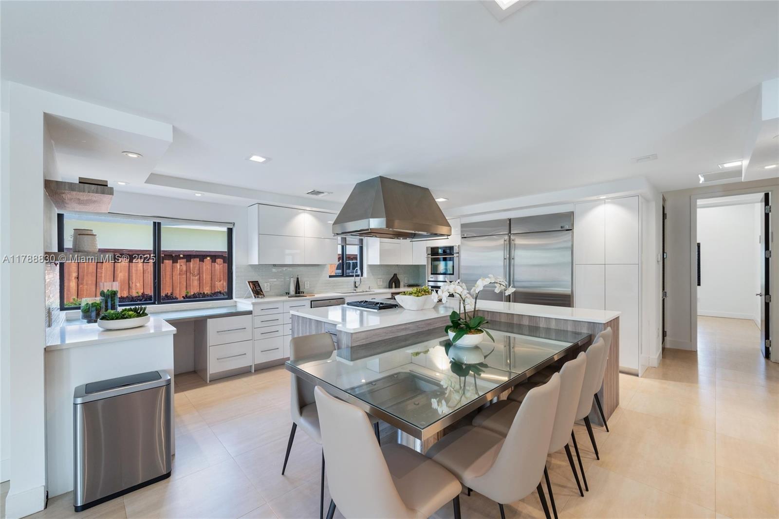 HIGHLAND OAK GARDENS SEC - Residential