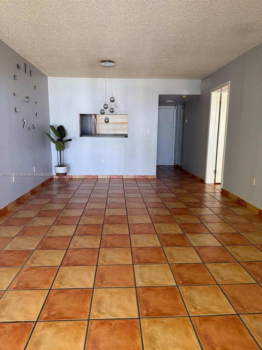 GARDENS OF KENDALL SOUTH - Residential