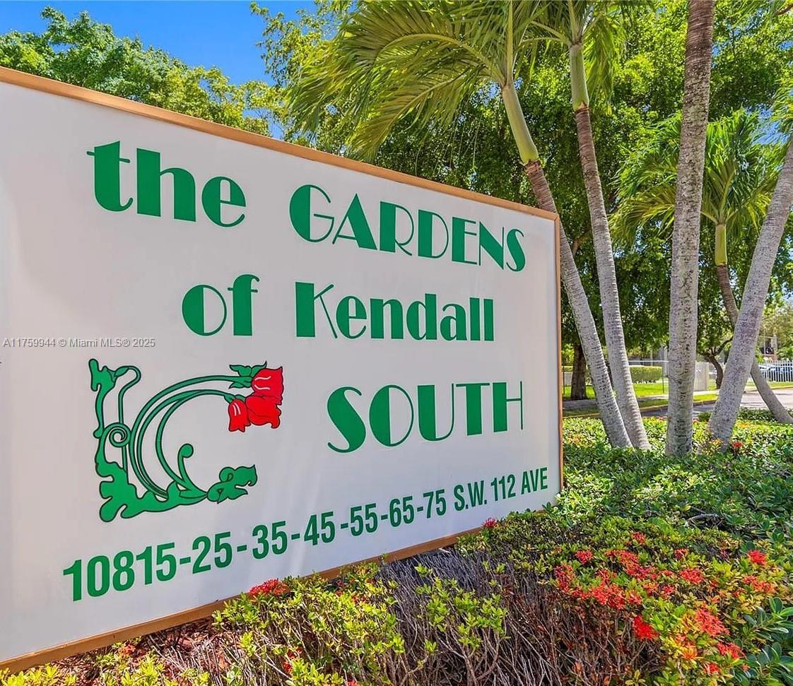 GARDENS OF KENDALL SOUTH - Residential