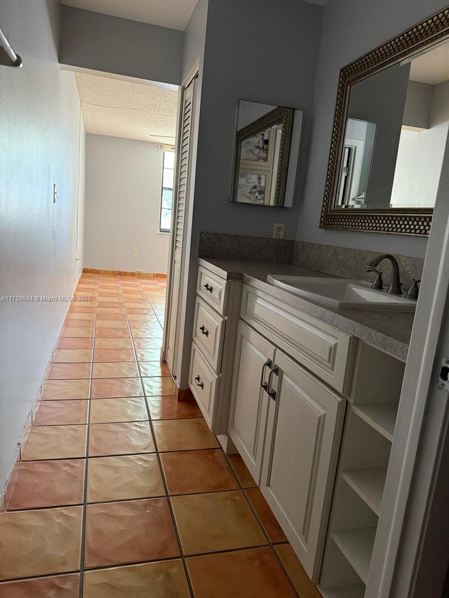 GARDENS OF KENDALL SOUTH - Residential