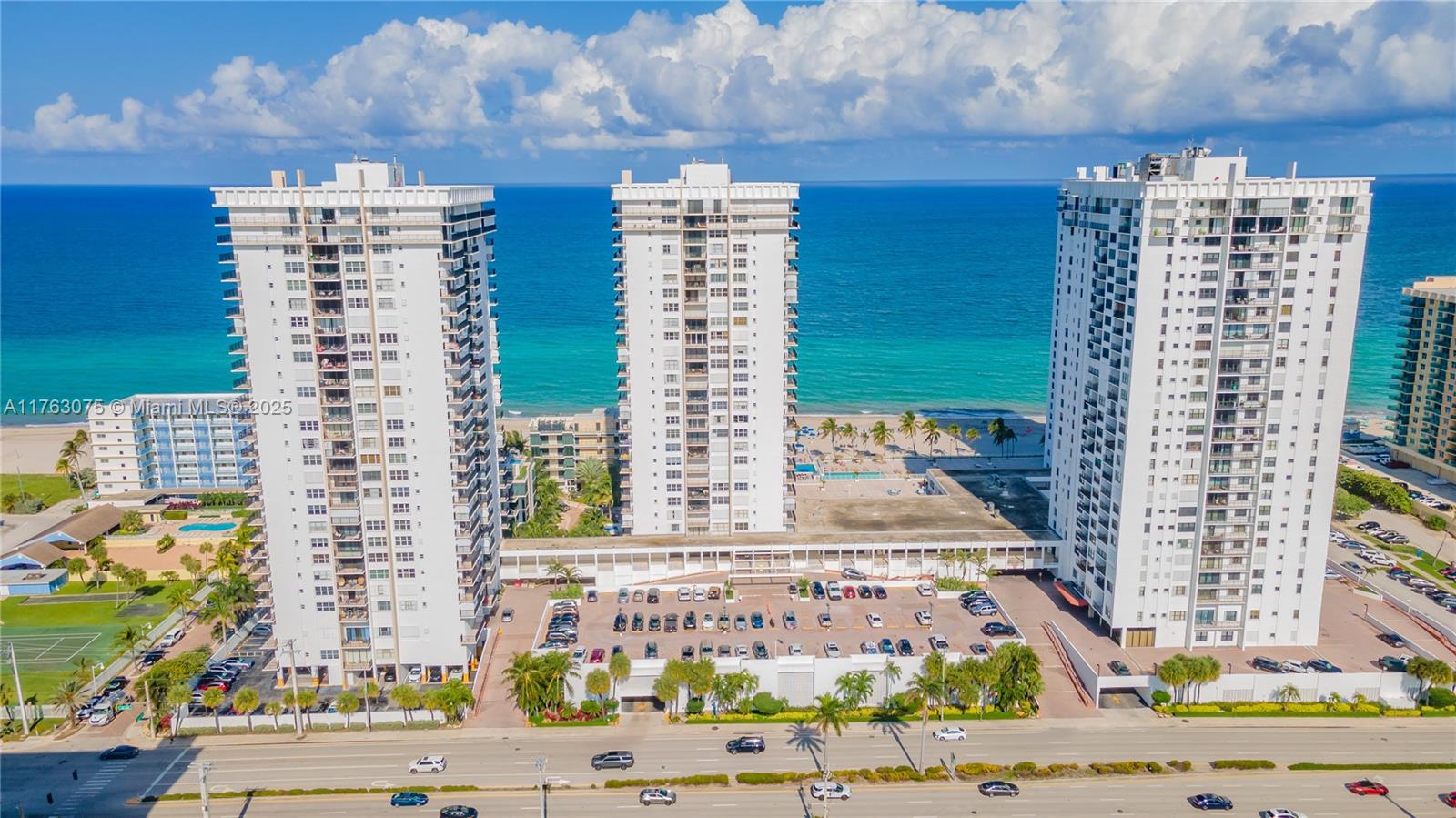 Property for Sale at 2201 S Ocean Dr 1106, Hollywood, Broward County, Florida - Bedrooms: 1 
Bathrooms: 2  - $449,000