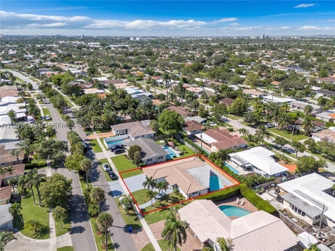 Photo of 2185 Imperial Point Dr, Fort Lauderdale, FL 33308 (MLS # A12059716)