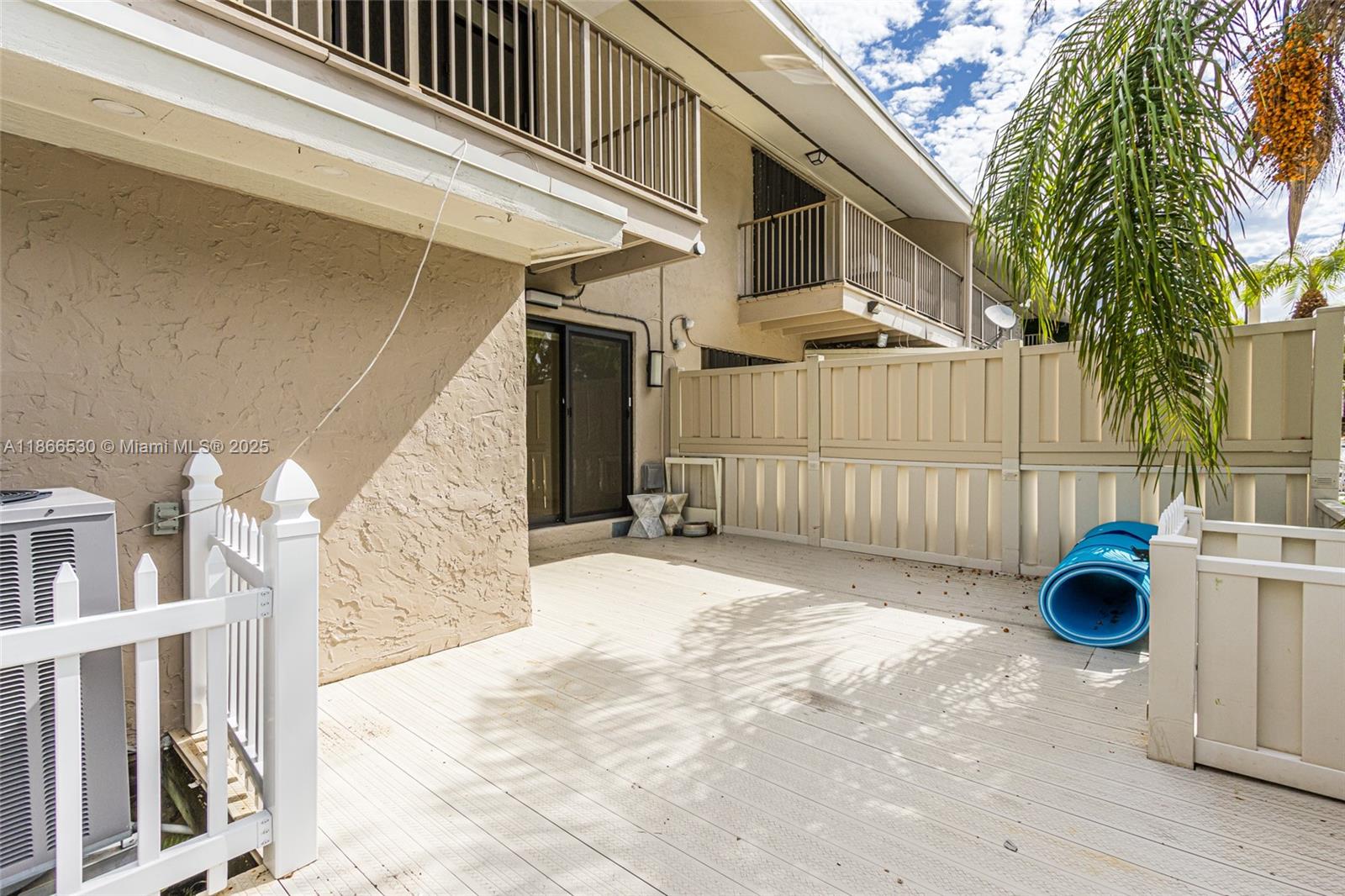 EASTERN SHORES - Residential