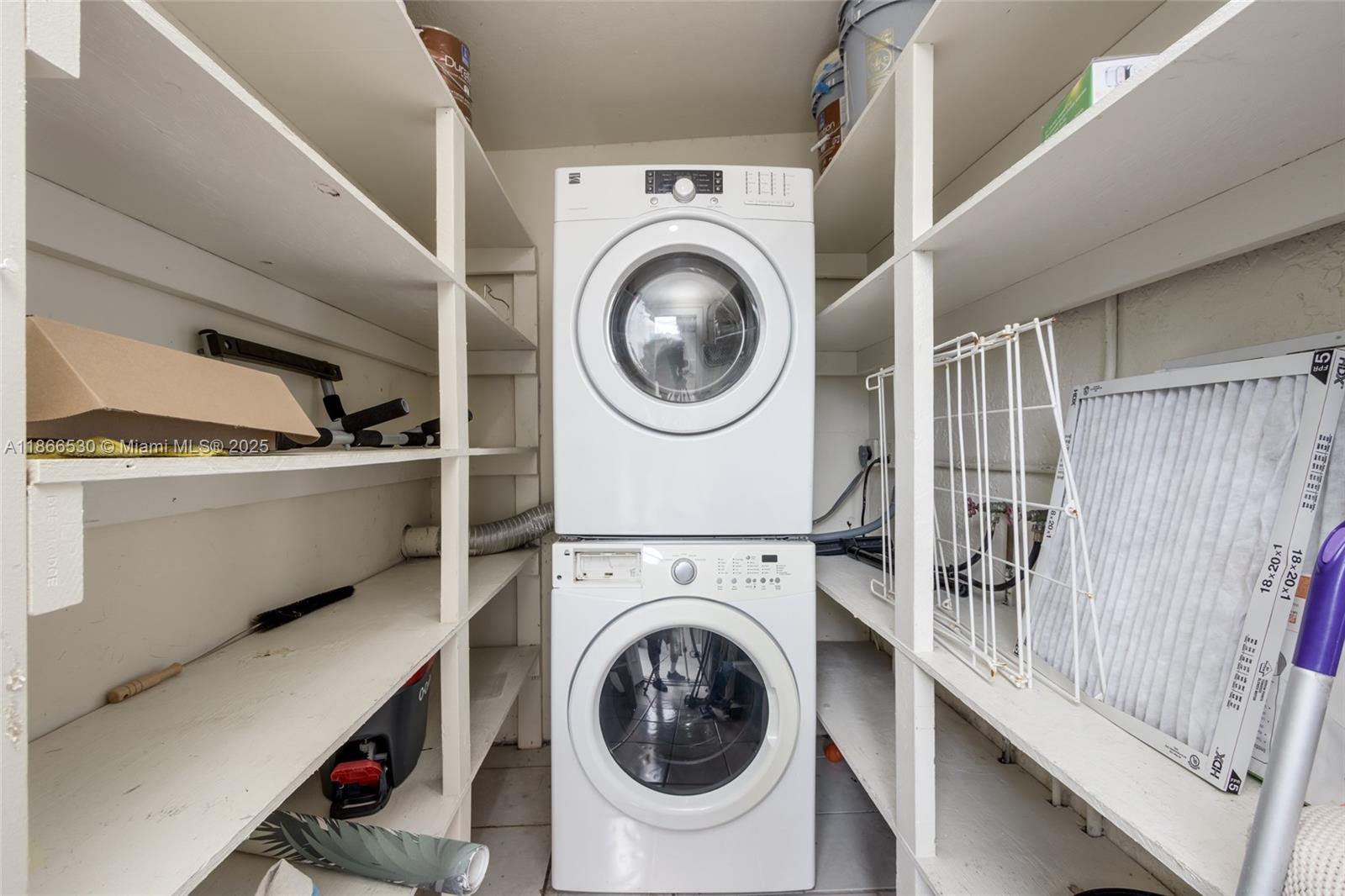 EASTERN SHORES - Residential