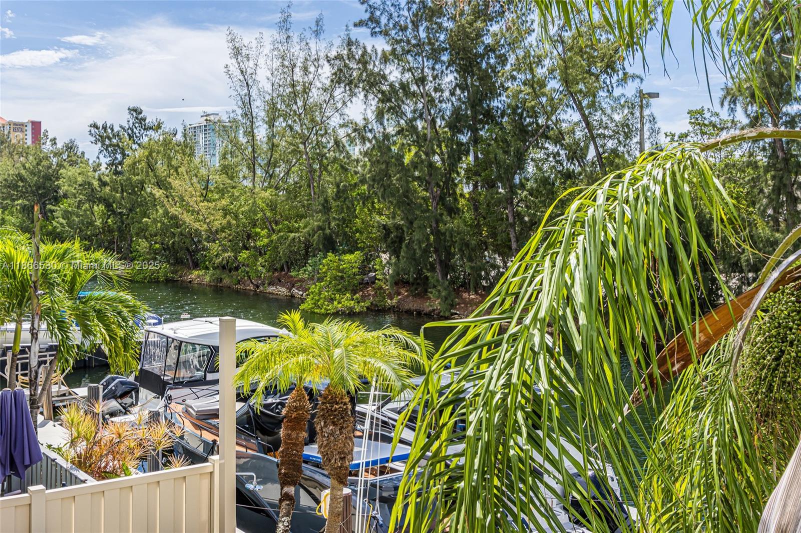 EASTERN SHORES - Residential