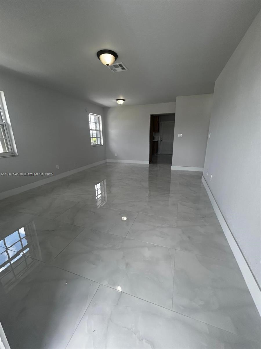 6093 NW 29th Ave 0