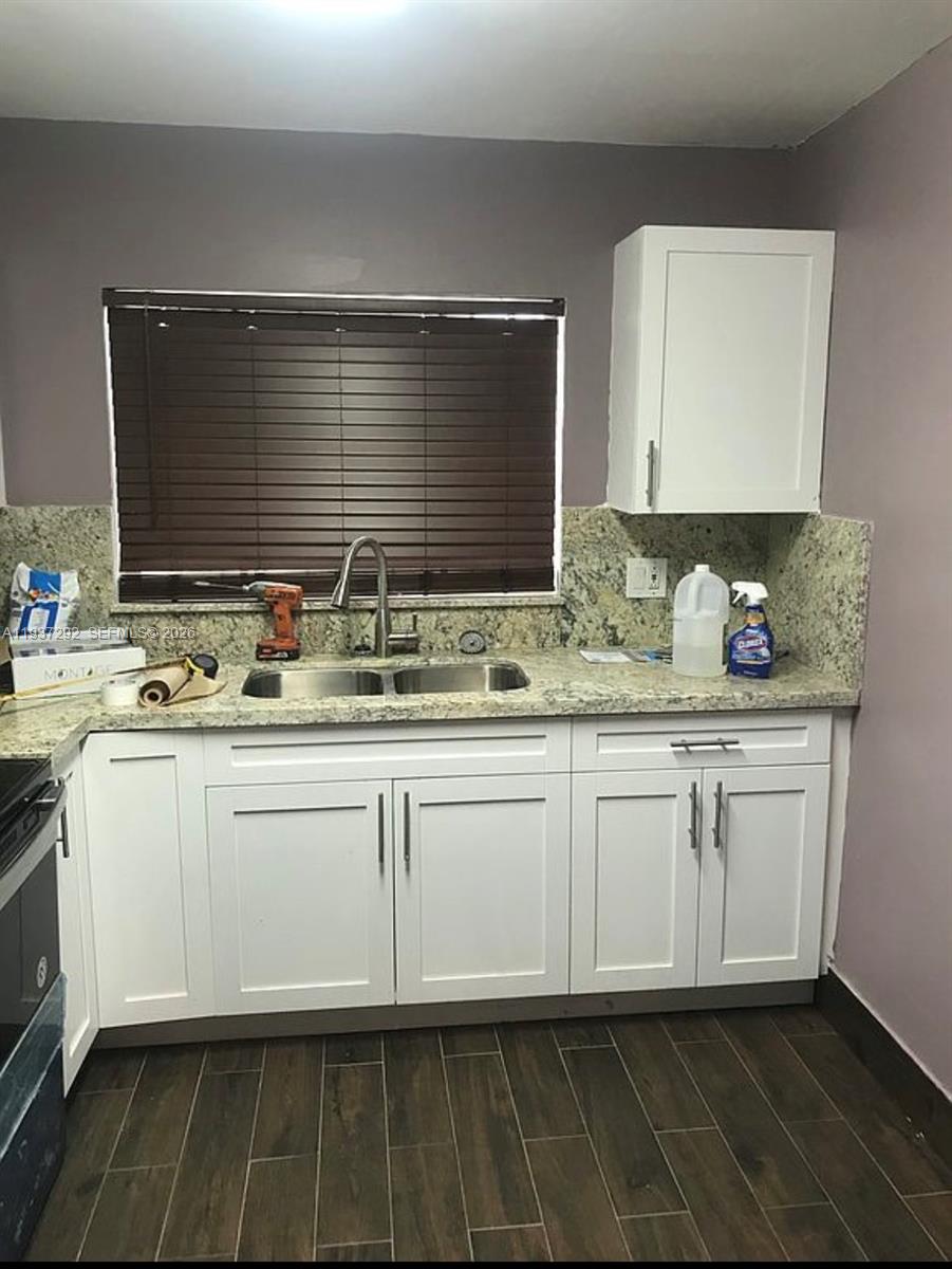 LESLIE ESTATES SEC 5 - Residential