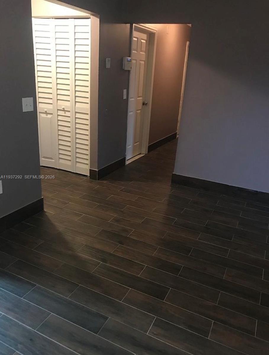 LESLIE ESTATES SEC 5 - Residential