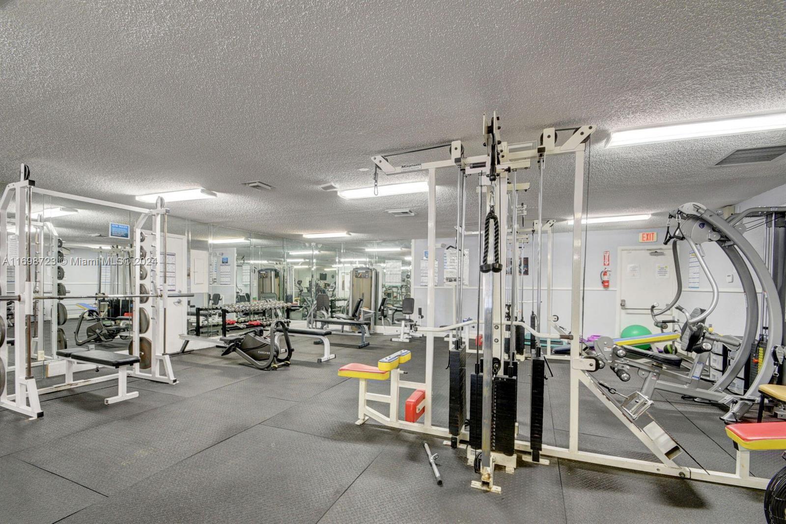 Golden Lakes Village Condo - Residential
