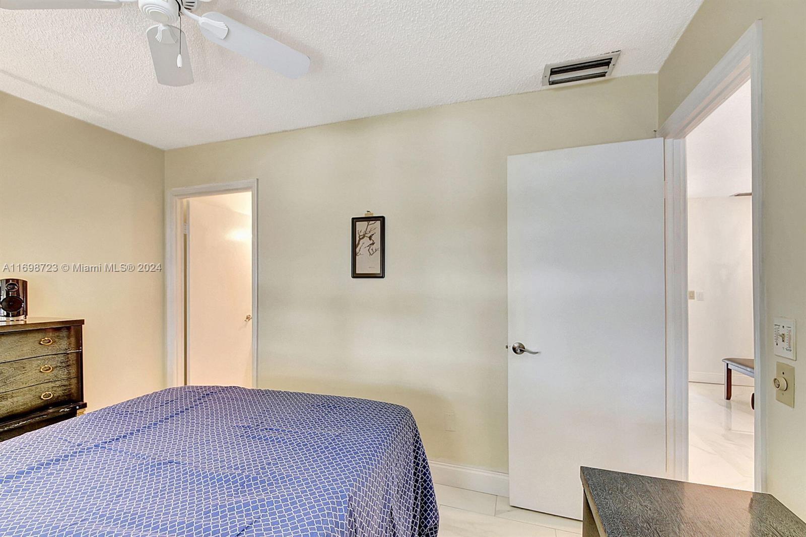 Golden Lakes Village Condo - Residential