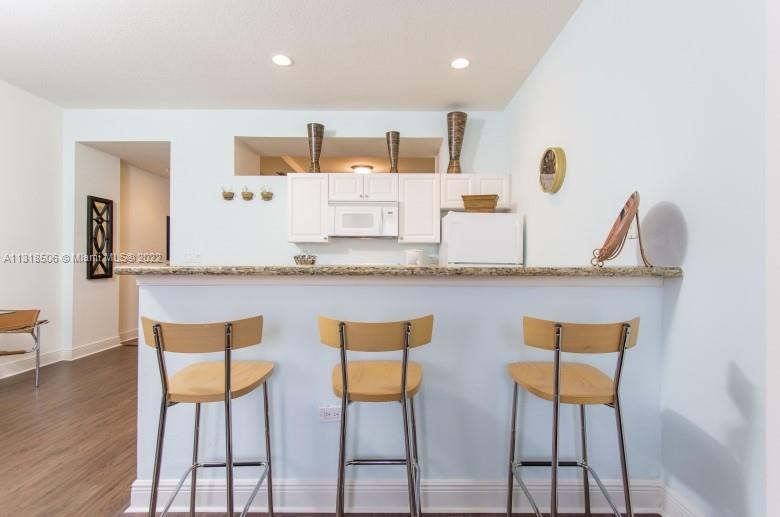 MIAMI NORTH - Residential Lease