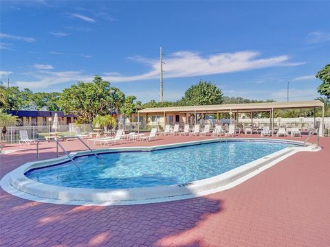 A home in Lauderdale Lakes