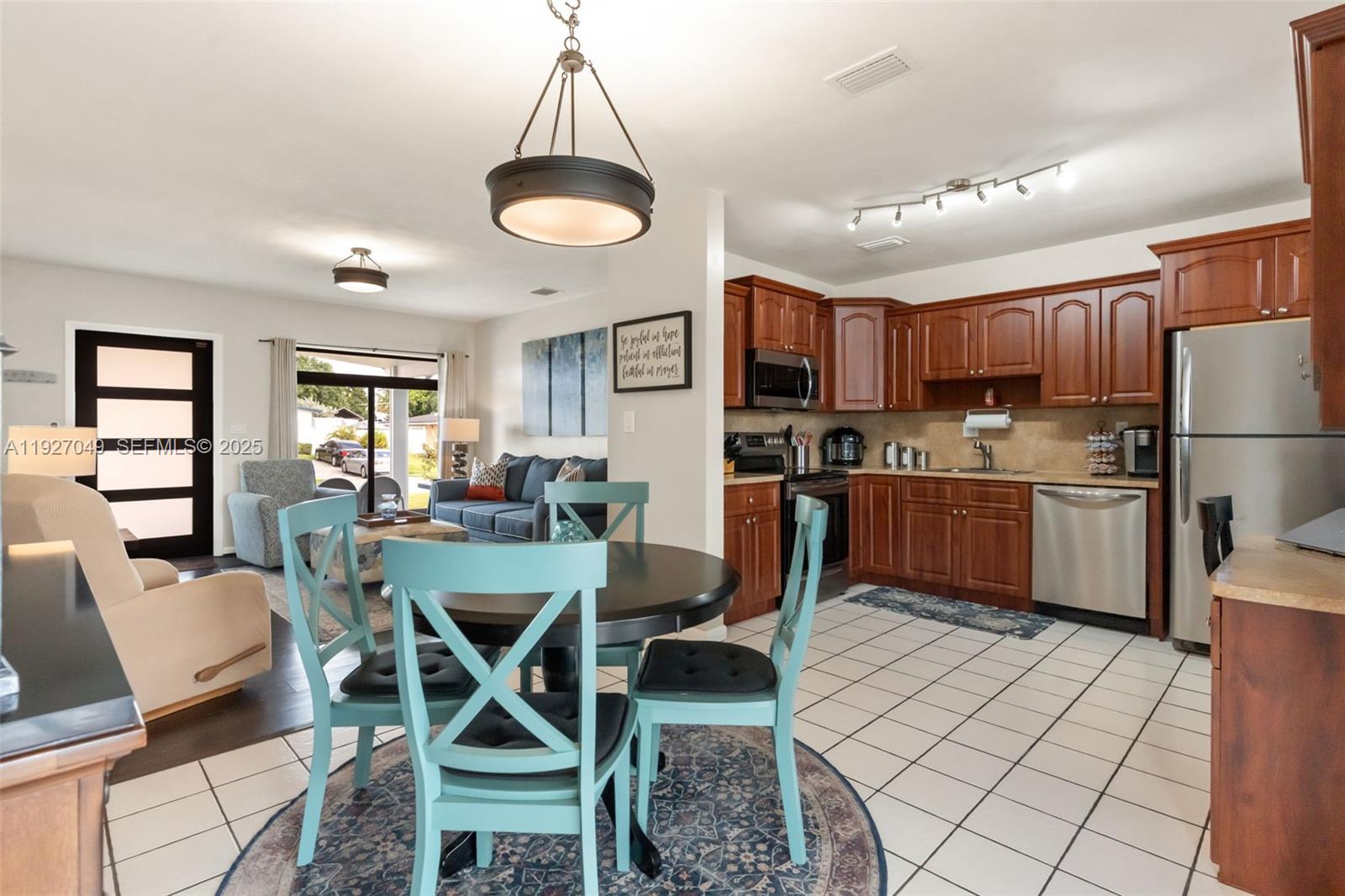 SO MIAMI HEIGHTS ADDN D - Residential