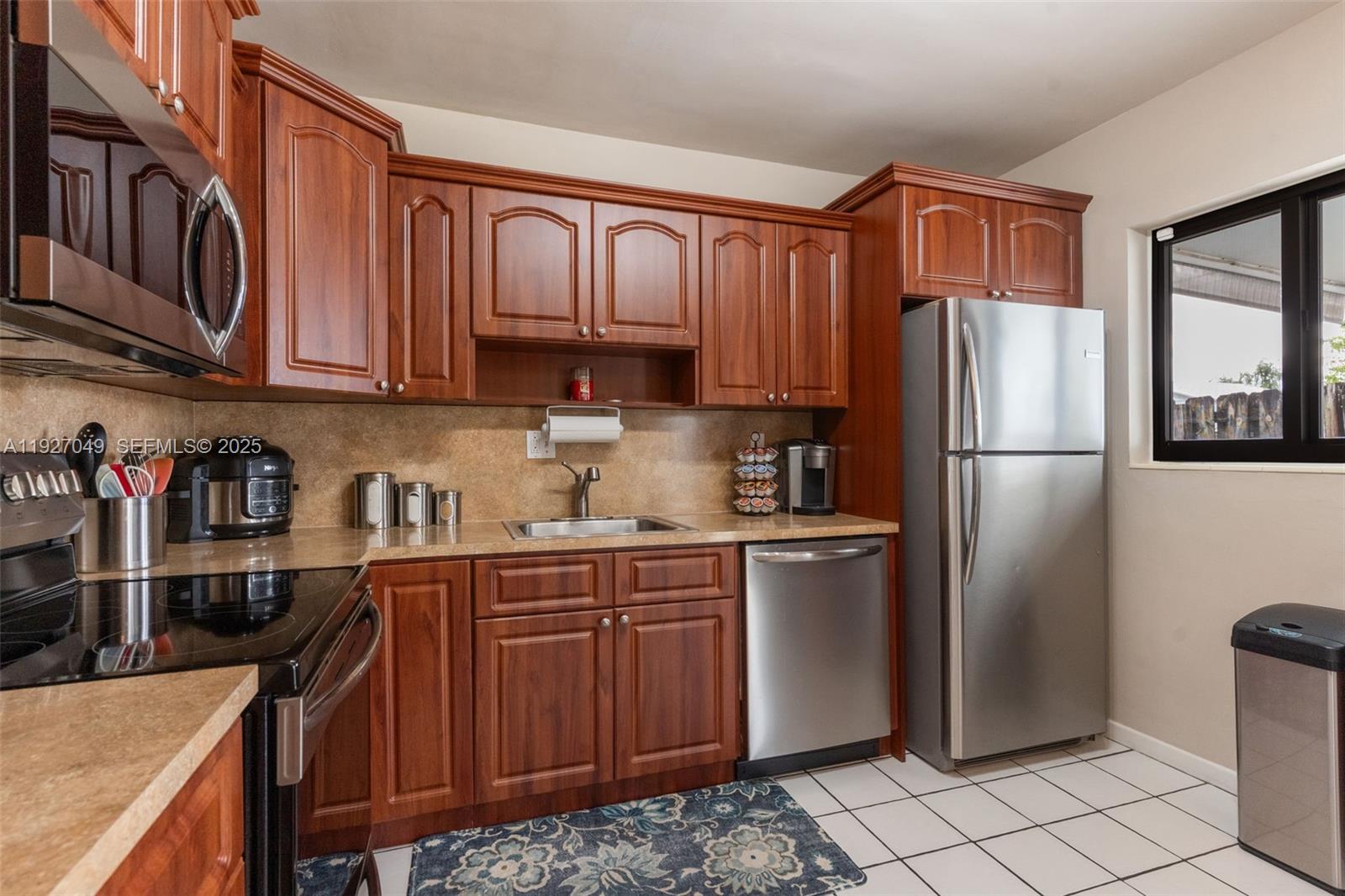 SO MIAMI HEIGHTS ADDN D - Residential