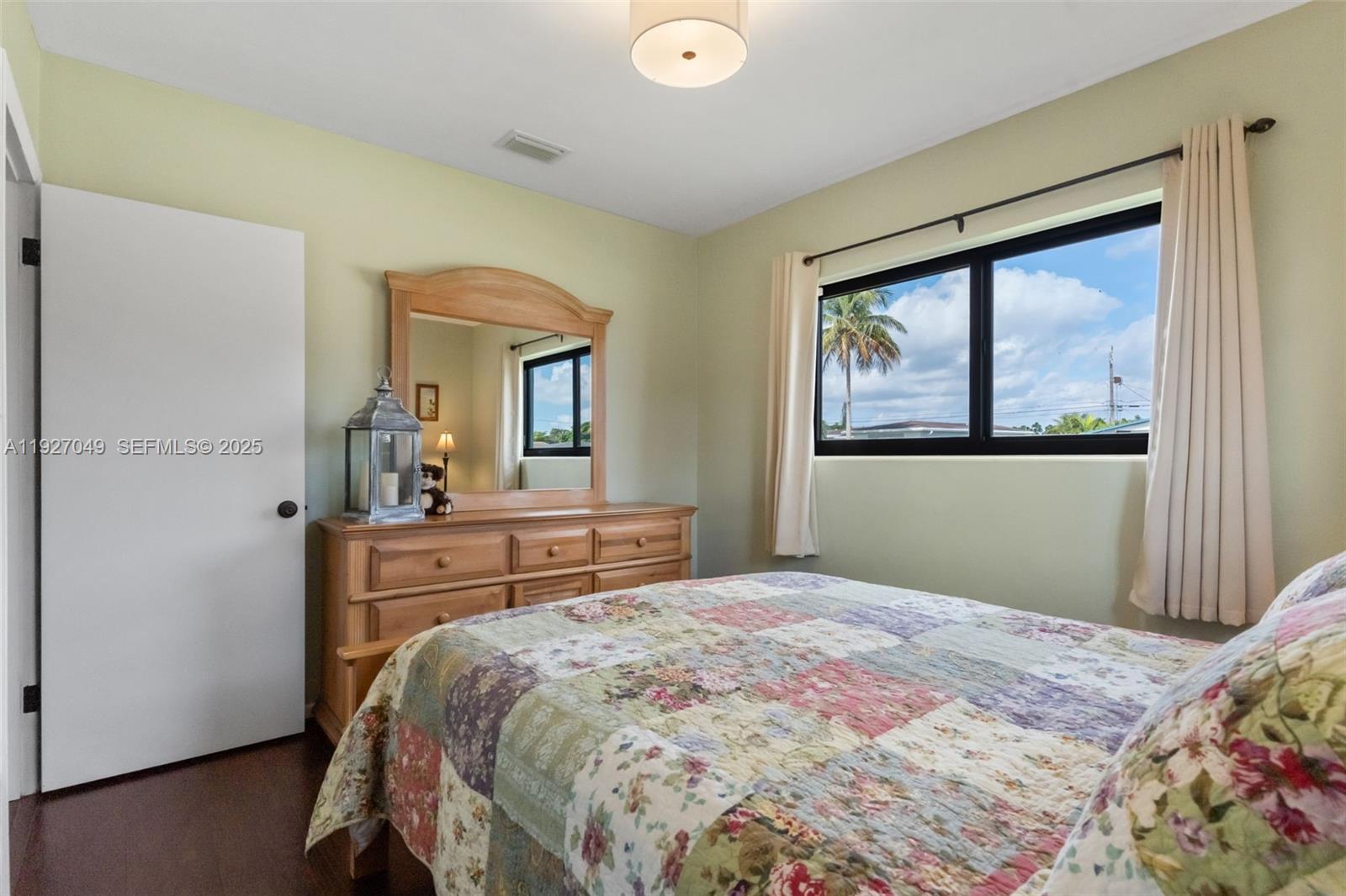 SO MIAMI HEIGHTS ADDN D - Residential