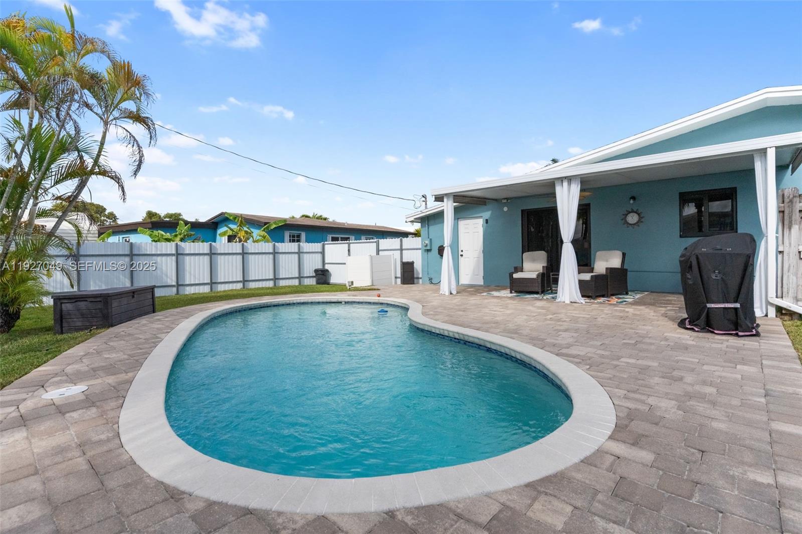 SO MIAMI HEIGHTS ADDN D - Residential