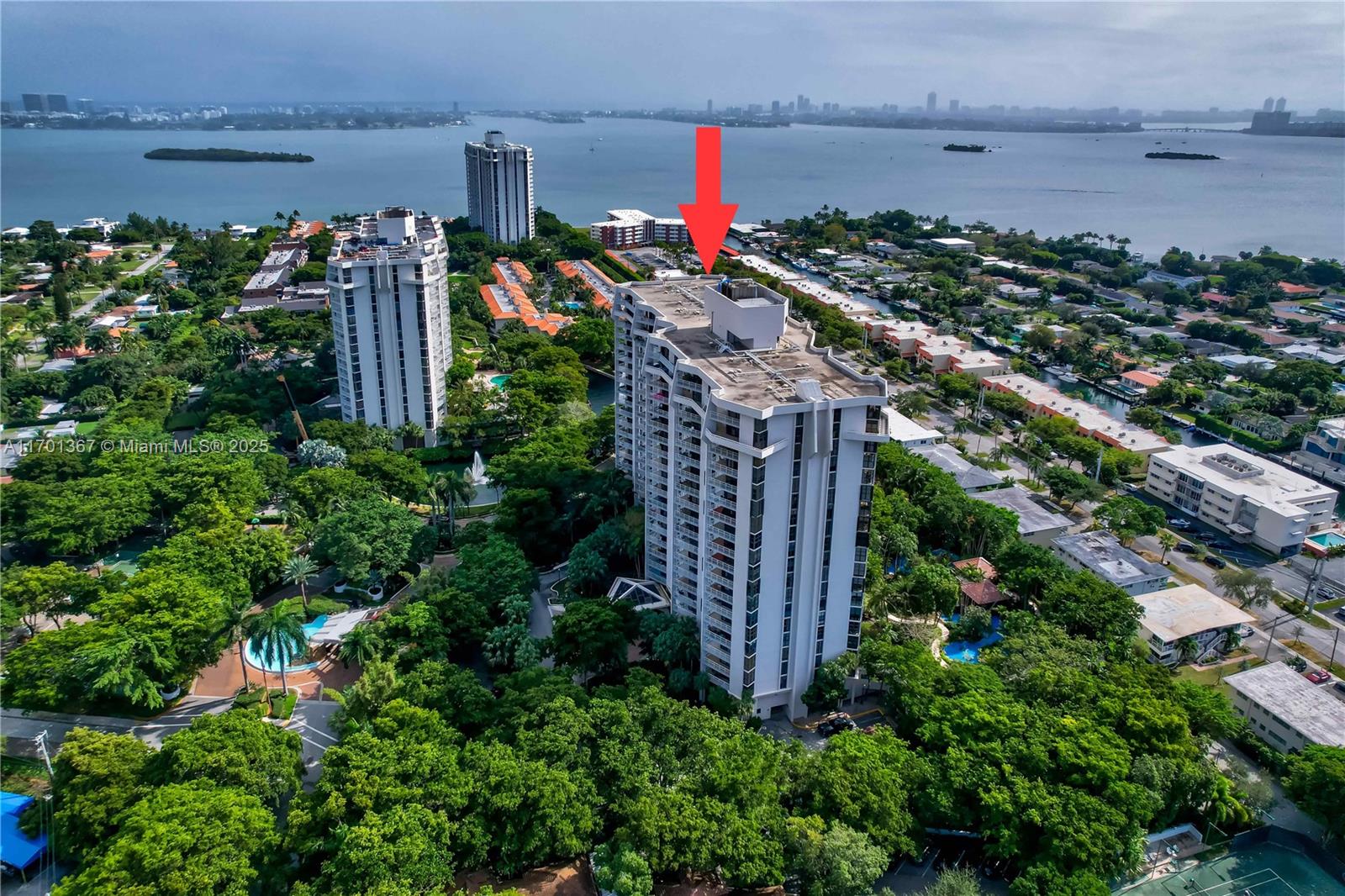 Property for Sale at 2000 Towerside Ter 1701, Miami, Broward County, Florida - Bedrooms: 2 
Bathrooms: 2  - $350,000