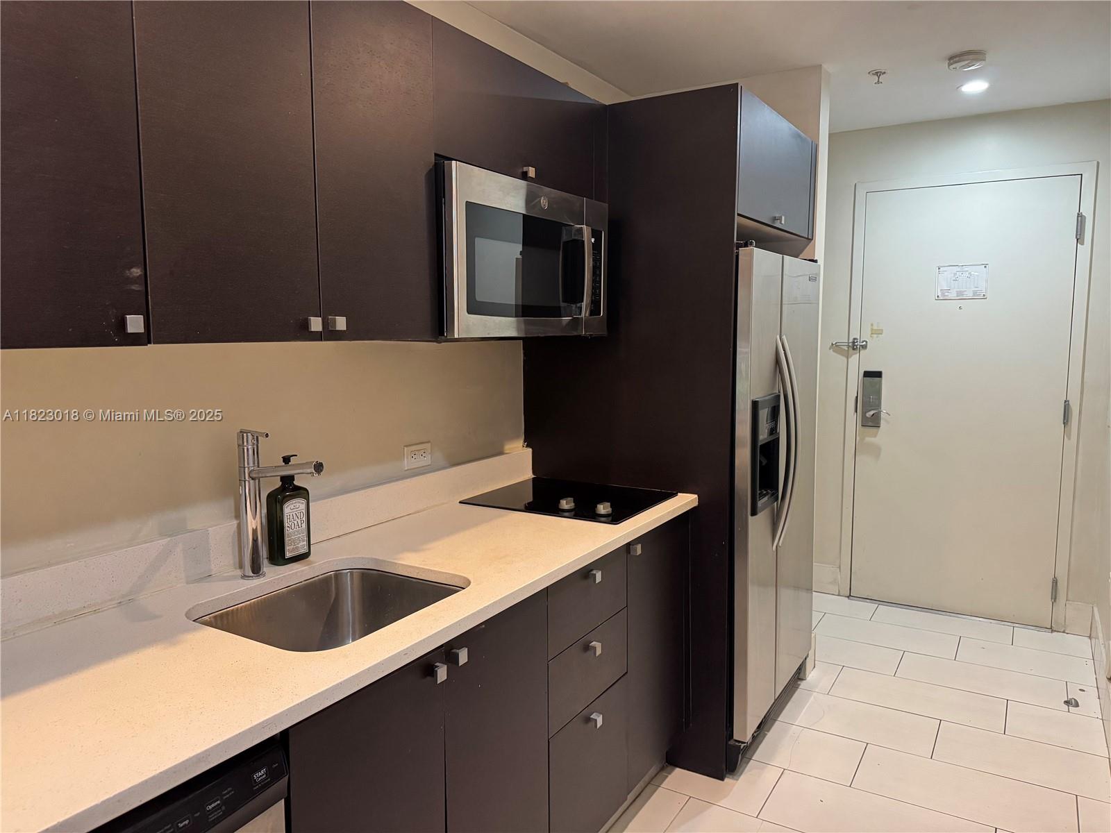 View photos, virtual tours, details... 5300 NW 87th Ave 1507