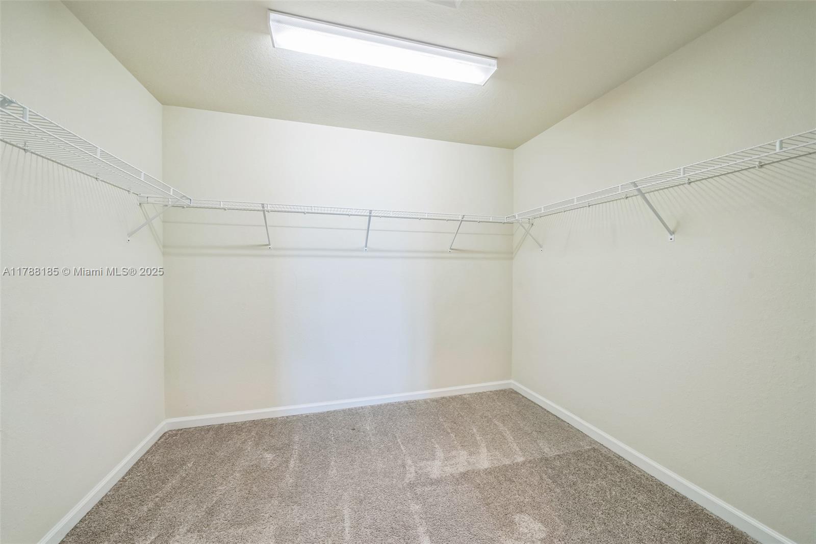 PULTE AT TRADITION PHASE - Residential