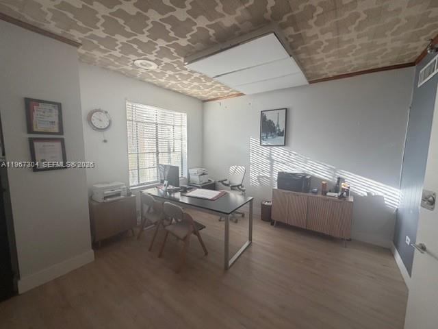 7100 Biscayne Blvd 216