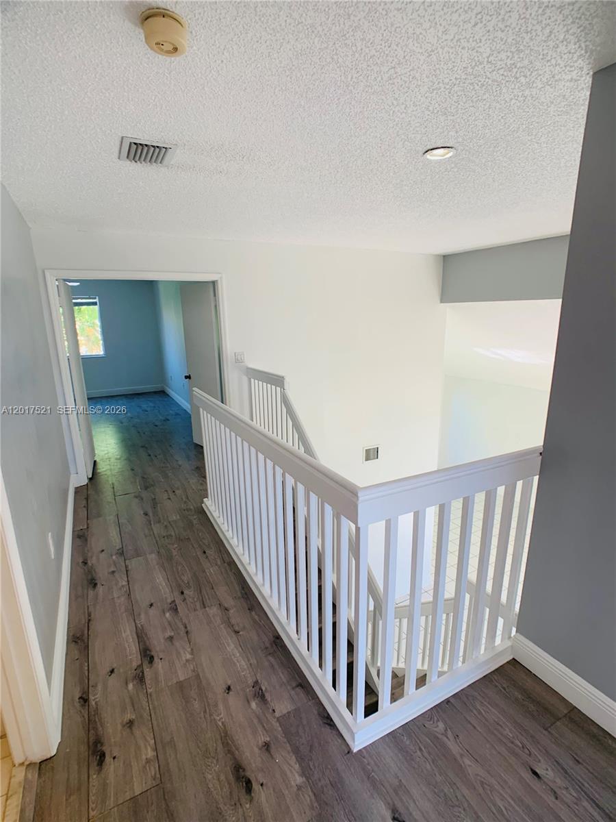 CHAPEL TRAIL II - Residential Lease