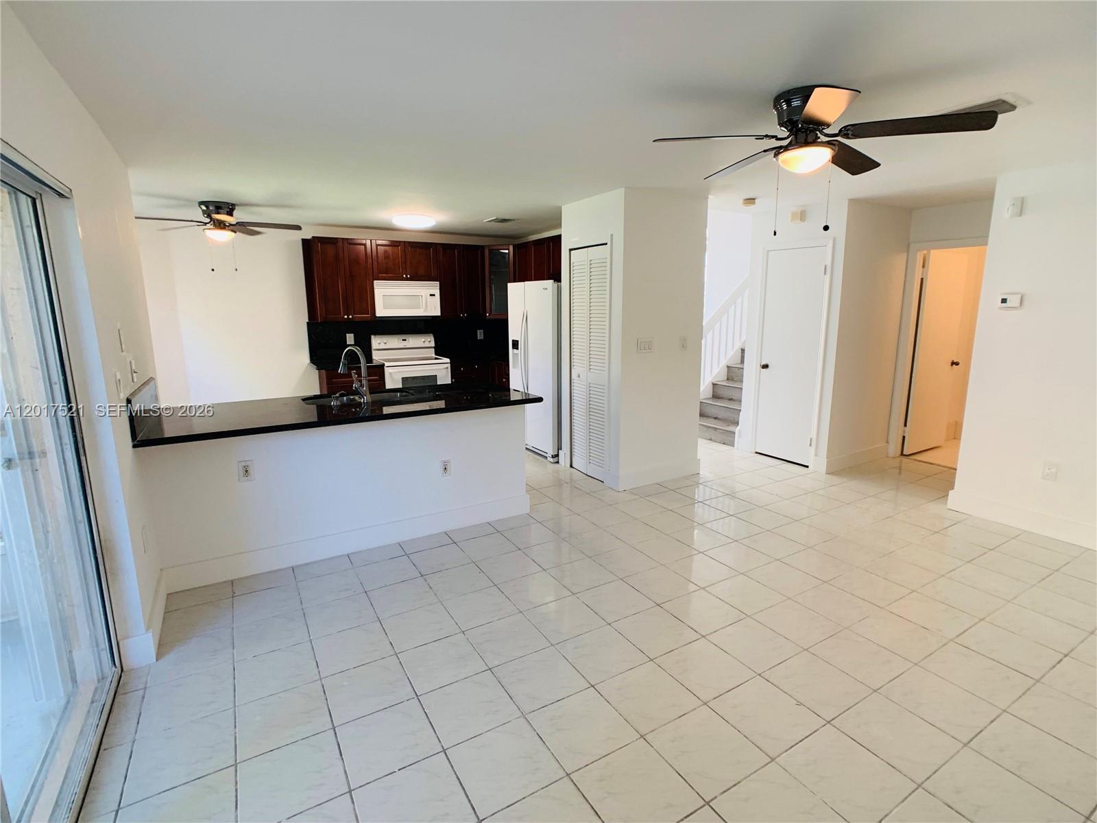 CHAPEL TRAIL II - Residential Lease