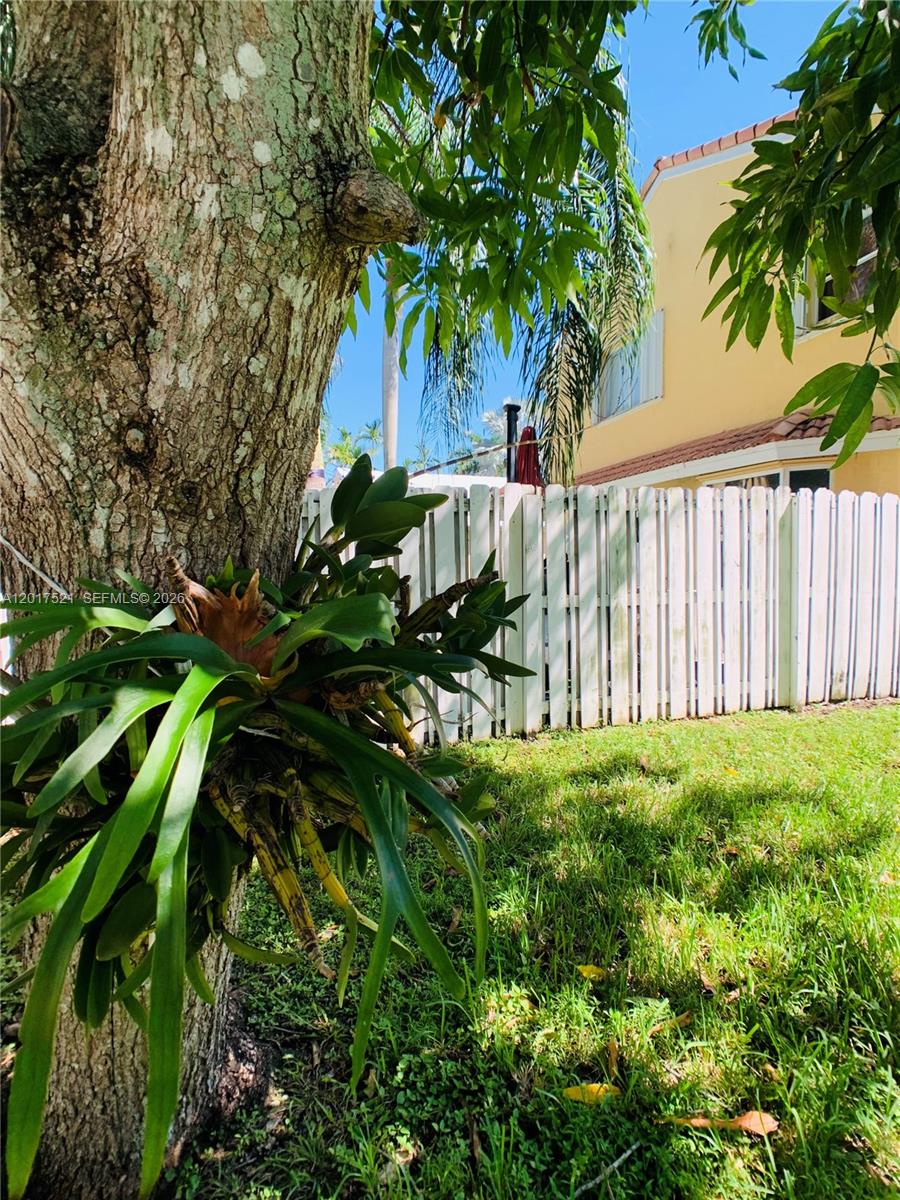 CHAPEL TRAIL II - Residential Lease