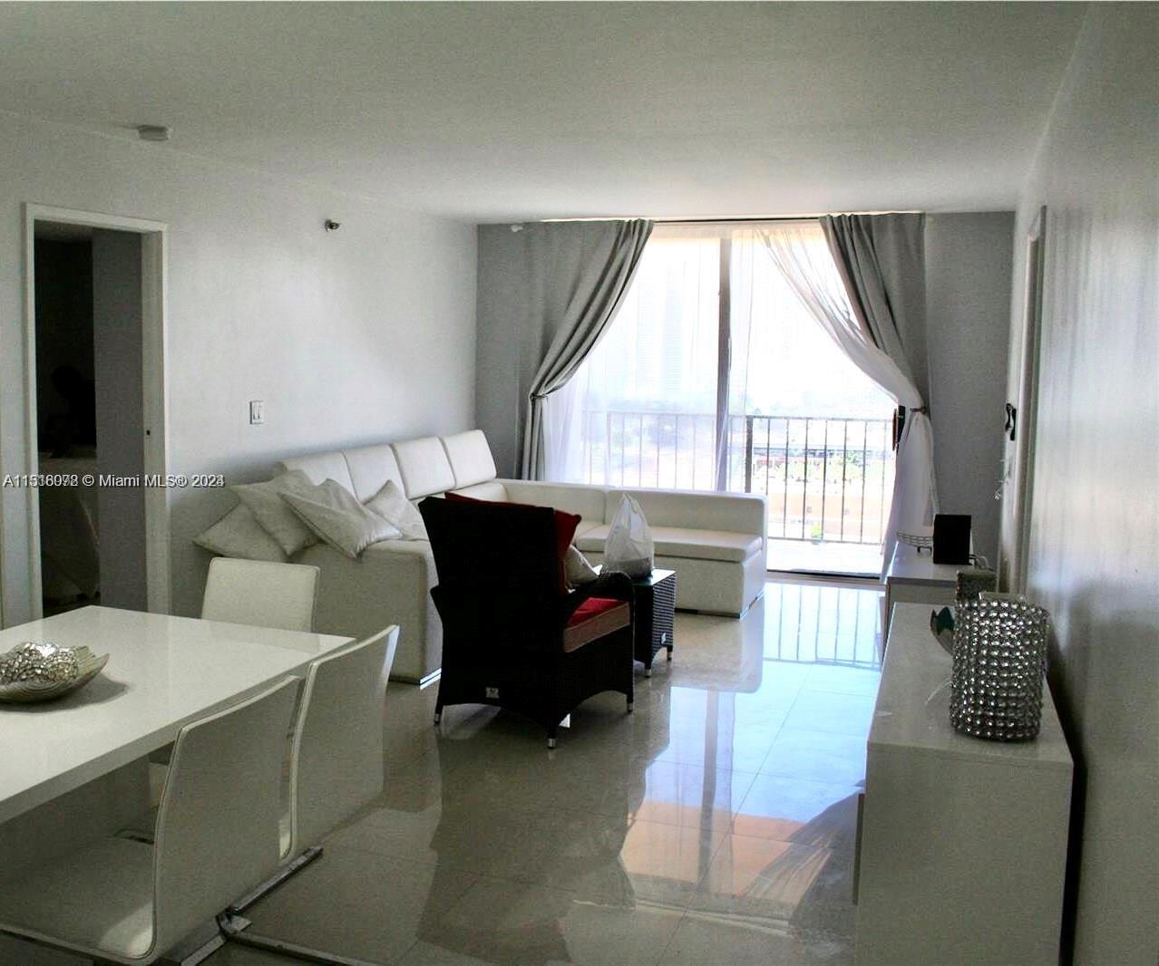 WINSTON TOWERS 600 CONDO - Residential Lease