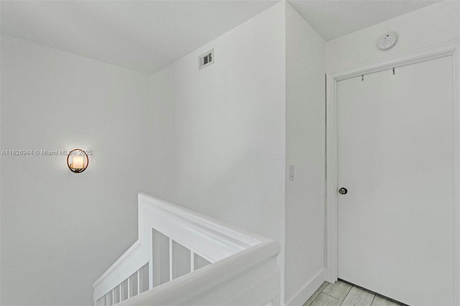 BAY REACH CONDO - Residential