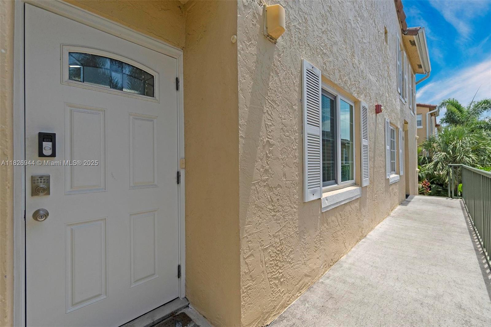 BAY REACH CONDO - Residential