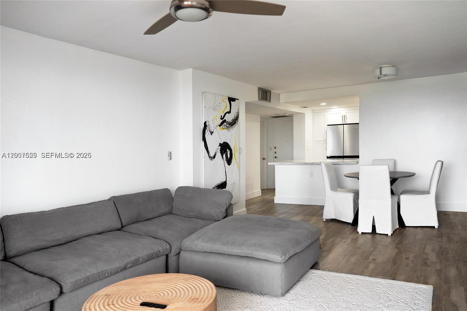 ALLINGTON TOWERS CONDO - Residential