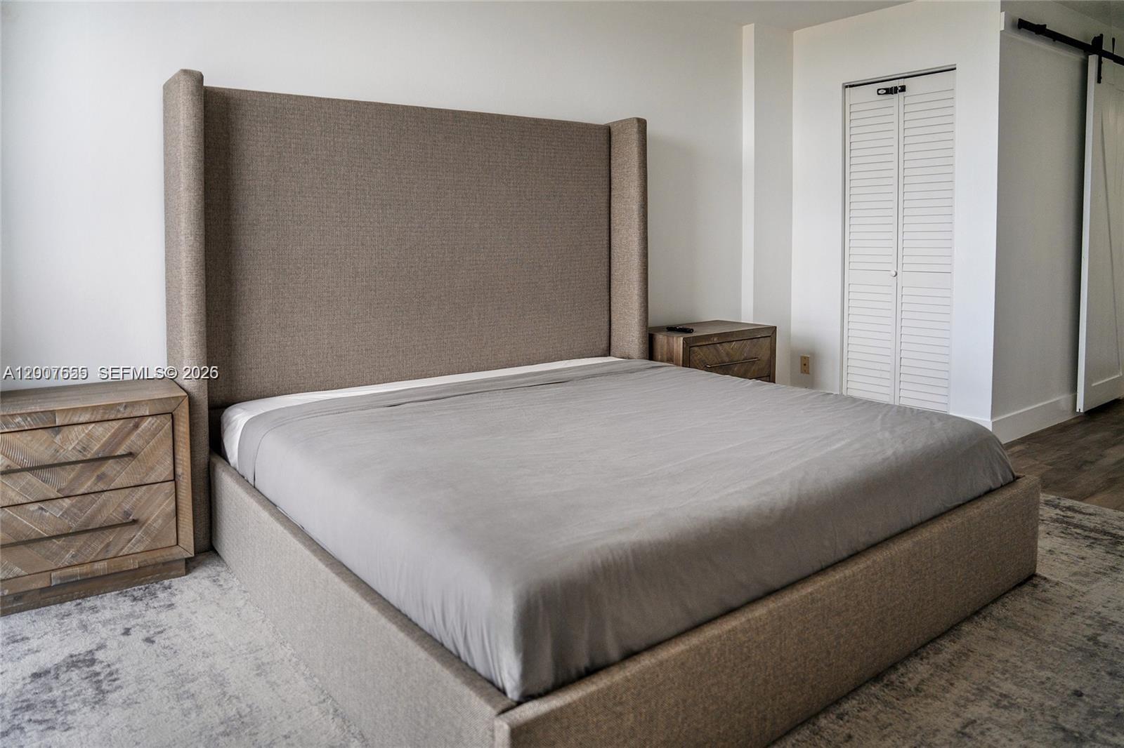 ALLINGTON TOWERS CONDO - Residential