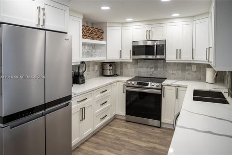 Tiny photo for 1600 S Ocean Dr #17D, Hollywood, FL 33019 (MLS # A12007555)