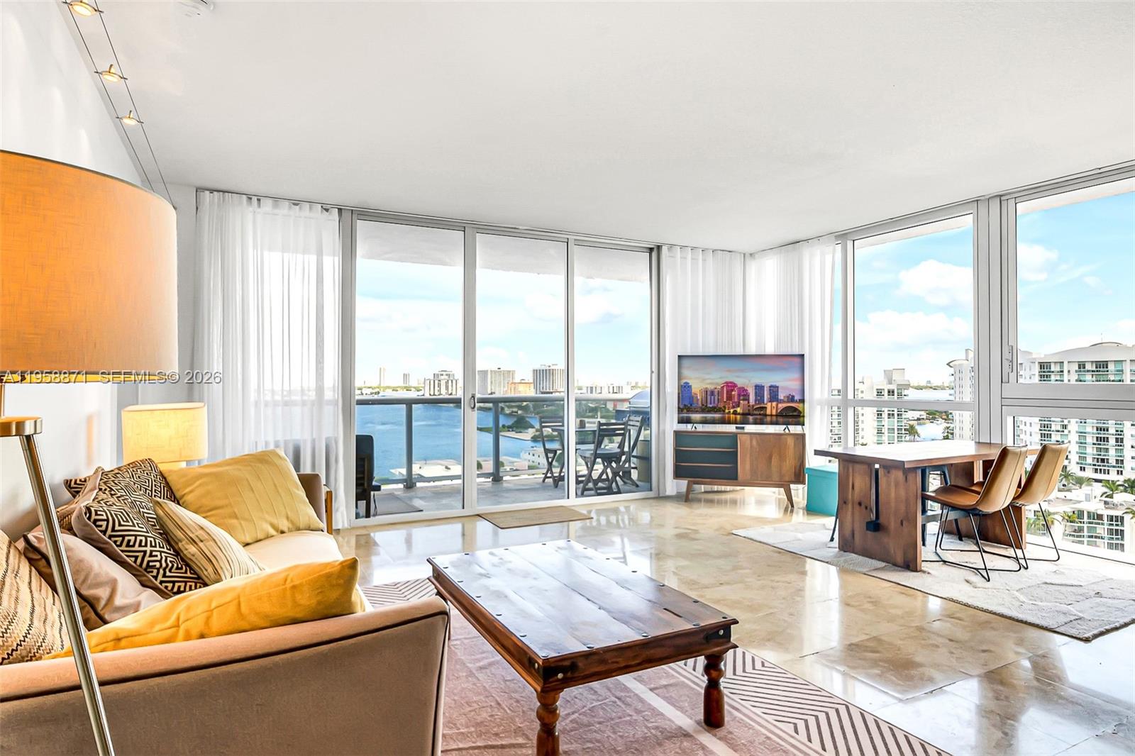 BLUE BAY TOWER CONDO - Residential