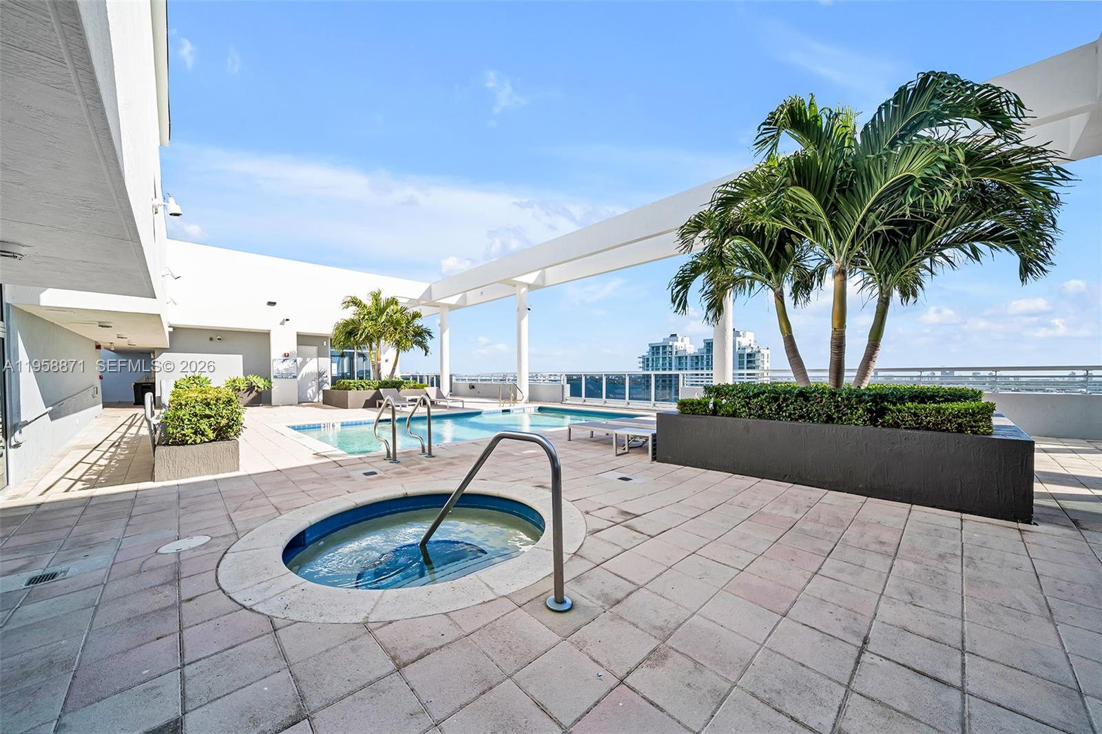 BLUE BAY TOWER CONDO - Residential