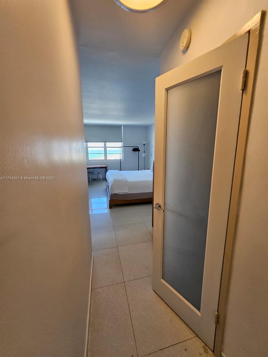 THE DECOPLAGE CONDO - Residential
