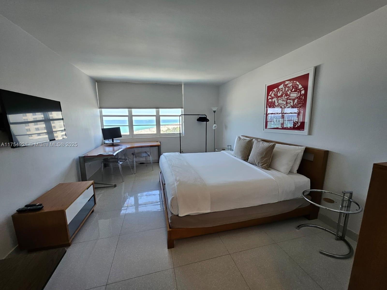 THE DECOPLAGE CONDO - Residential