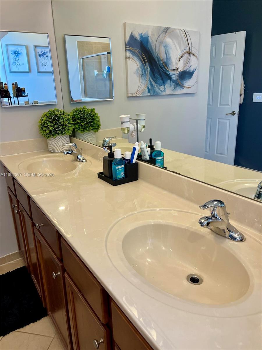 SILVER PALM EAST SEC TWO - Residential