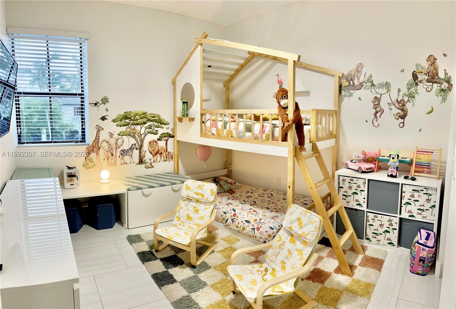 SILVER PALM EAST SEC TWO - Residential