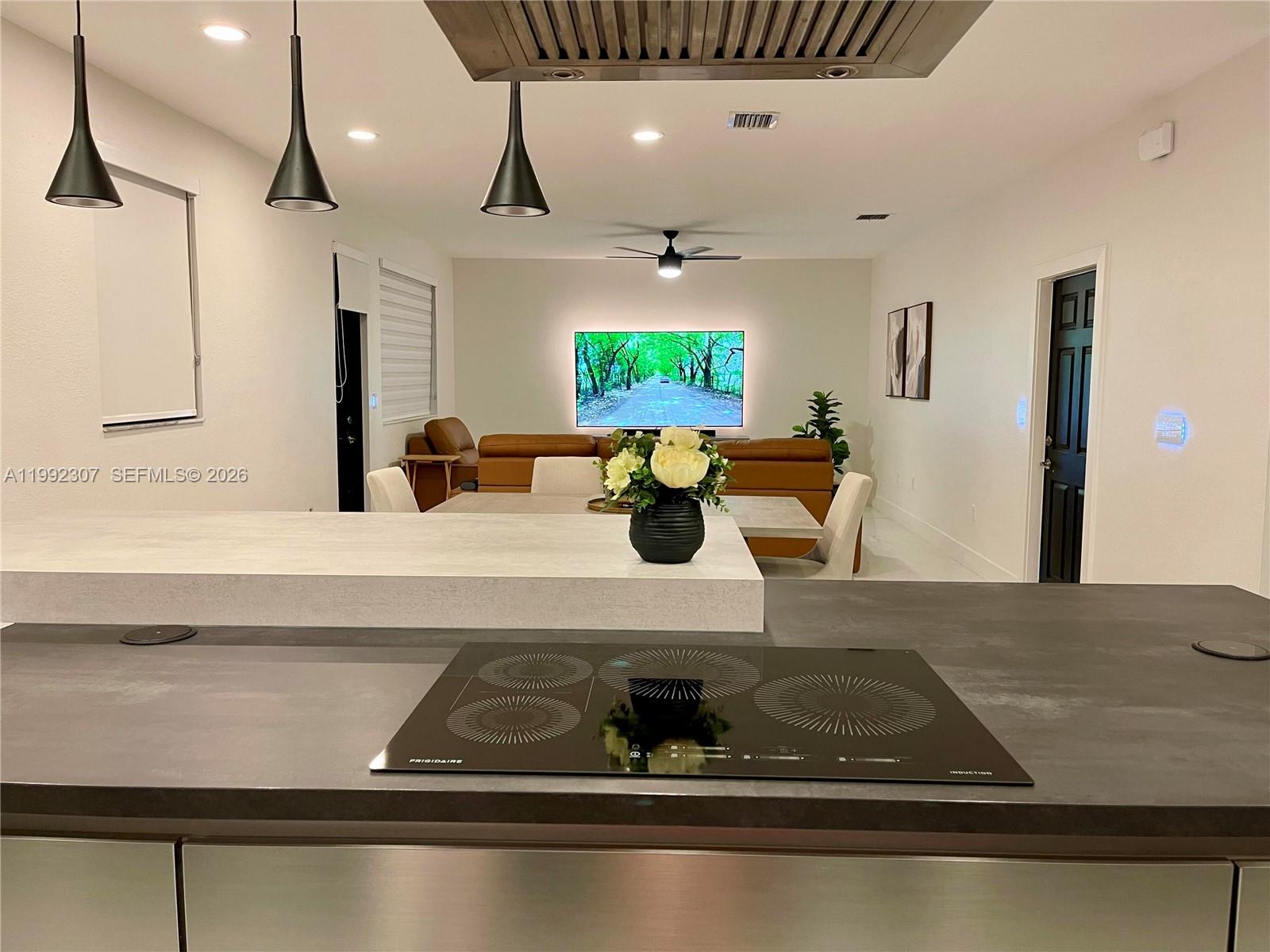 SILVER PALM EAST SEC TWO - Residential