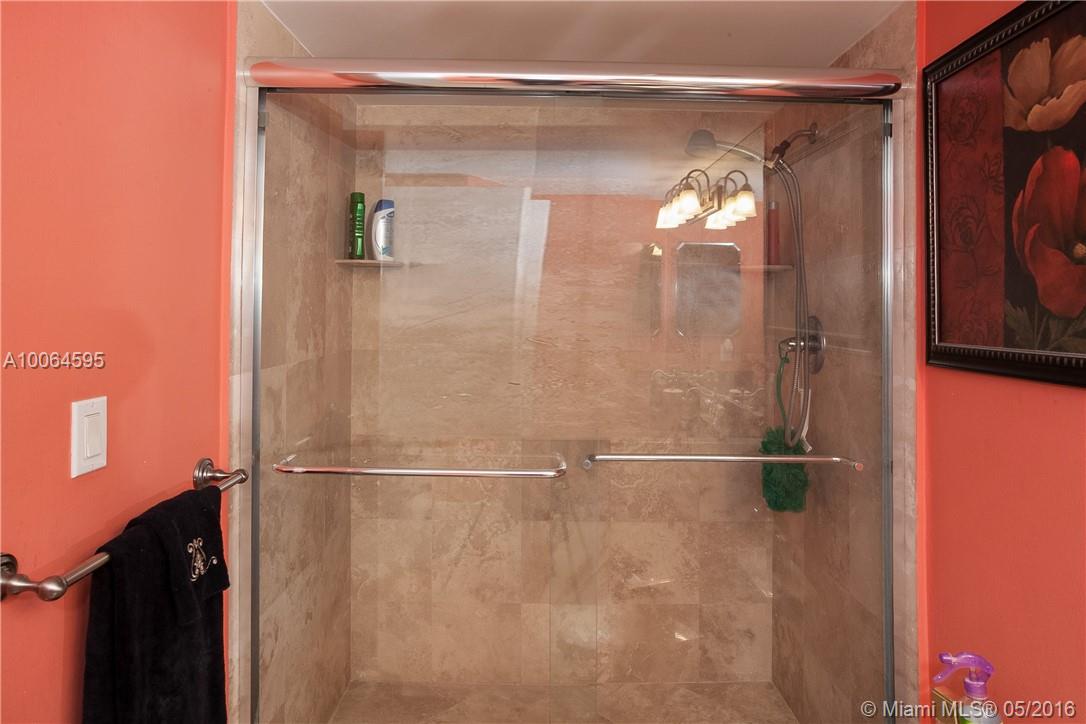 Parc Central UNF/FURN - Residential Lease